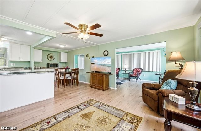 293 Edwardo AVE, Fort Myers, FL 33905