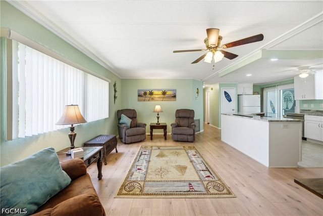 293 Edwardo AVE, Fort Myers, FL 33905