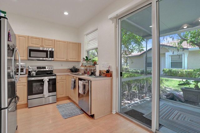 11646 NW 47th Drive, Coral Springs, FL 33076