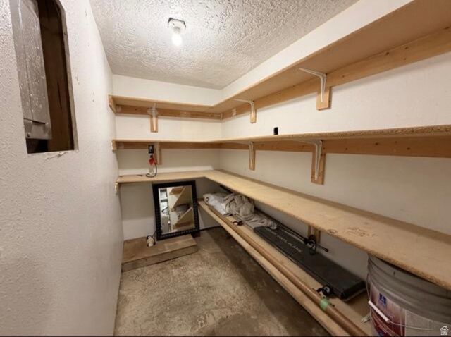 1485 S COUNTRY MANOR DR, Logan, UT 84321