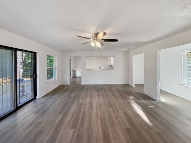 3549 Rio Grande Circle, Dallas, TX 75233