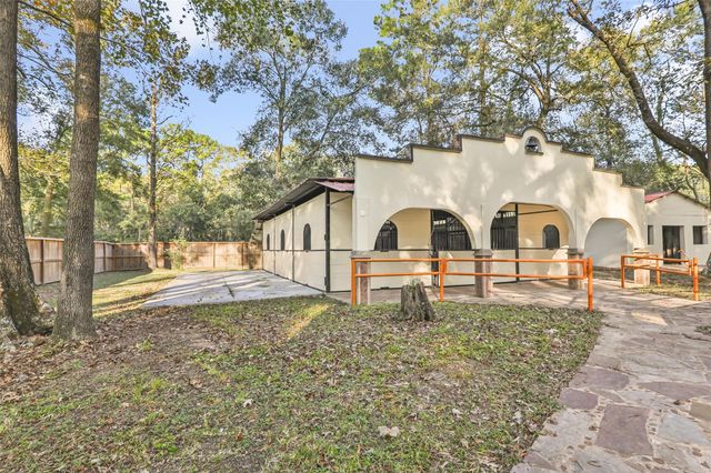 1207 Vista Del Lago Drive, Huffman, TX 77336