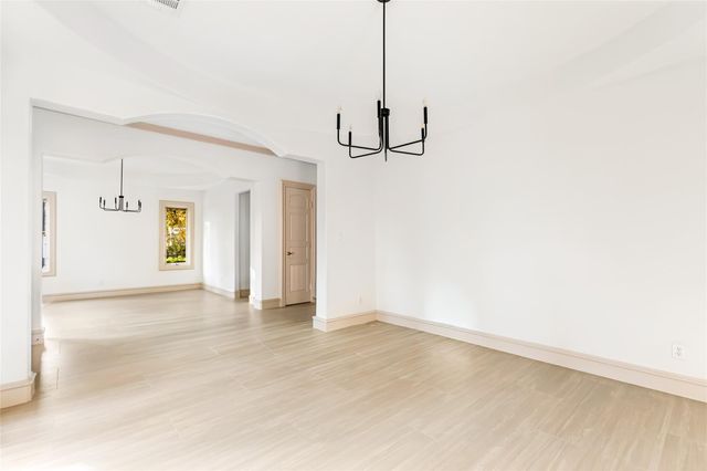 1207 Vista Del Lago Drive, Huffman, TX 77336