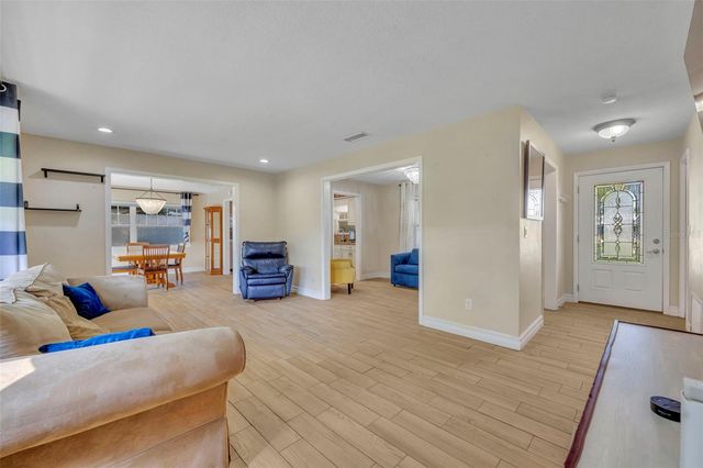 4402 BLONIGEN AVENUE, Orlando, FL 32812