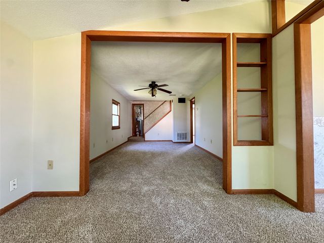 1800 CENTER Street, Erie, PA 16510