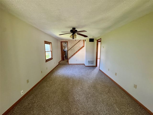 1800 CENTER Street, Erie, PA 16510