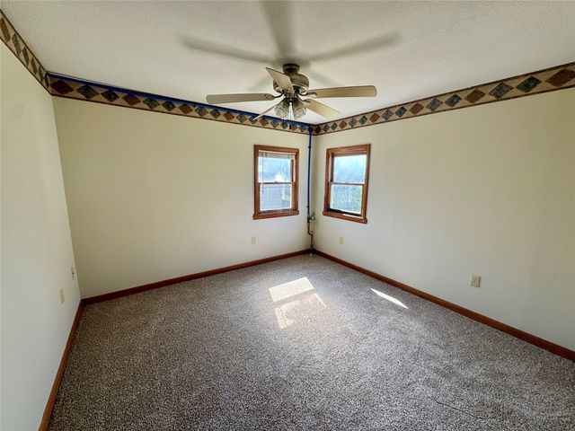 1800 CENTER Street, Erie, PA 16510