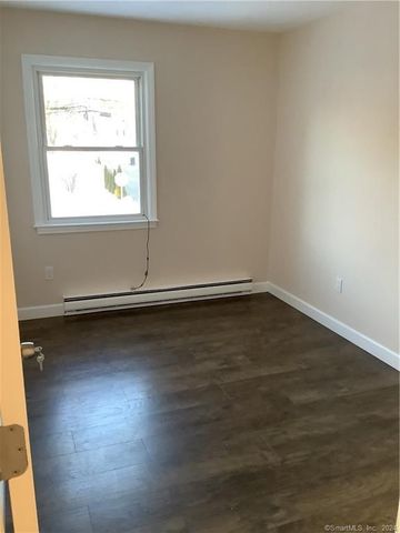 4 Villaway Road Left Side, Norwalk, CT 06855