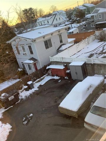 4 Villaway Road Left Side, Norwalk, CT 06855