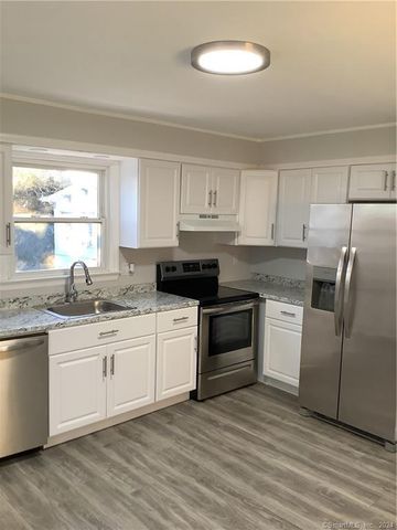 4 Villaway Road Left Side, Norwalk, CT 06855