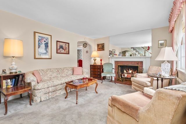 38 Barbara Rd, Newton, MA 02465