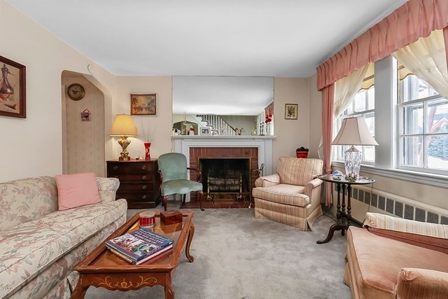 38 Barbara Rd, Newton, MA 02465