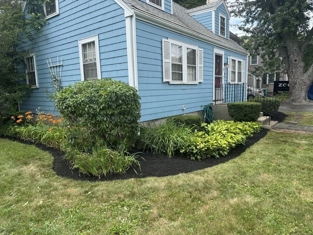 38 Barbara Rd, Newton, MA 02465