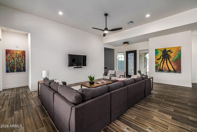 21388 W MARIPOSA Street, Buckeye, AZ 85396