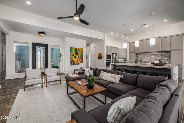 21388 W MARIPOSA Street, Buckeye, AZ 85396