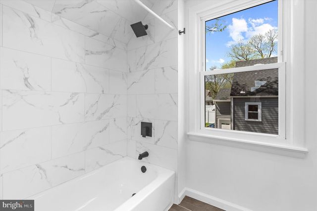203 WALTON AVE, Baltimore, MD 21225