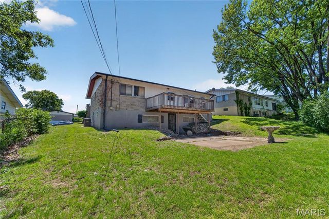 2629 Netherton Drive, St Louis, MO 63136