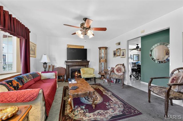 2629 Netherton Drive, St Louis, MO 63136