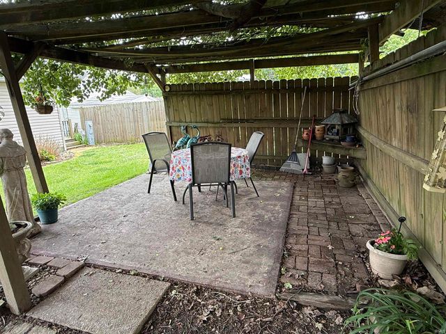 1305 N Canal Street, Mount Vernon, IN 47620