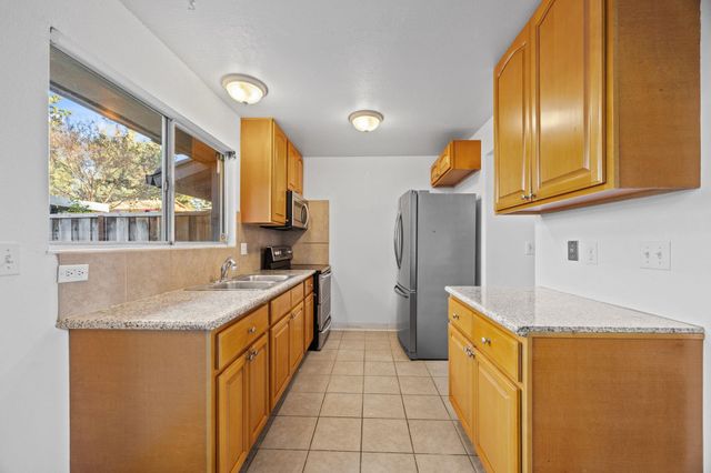 3665 Oxford Cmn, Fremont, CA 94536