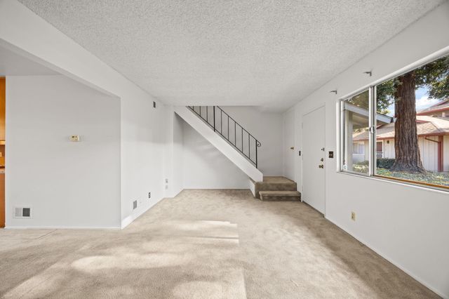 3665 Oxford Cmn, Fremont, CA 94536