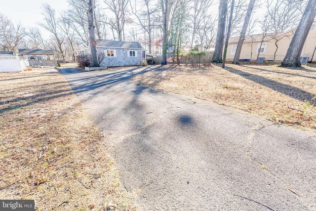 513 EGGERTS CROSSING RD, Ewing, NJ 08638