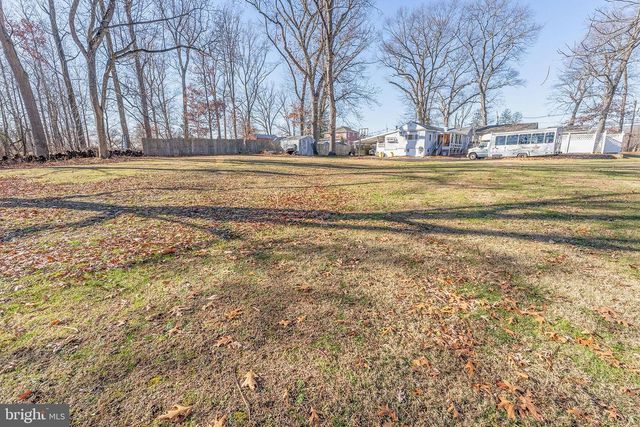 513 EGGERTS CROSSING RD, Ewing, NJ 08638