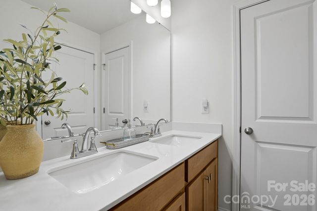 1563 Cedar Tree Drive, Belmont, NC 28012