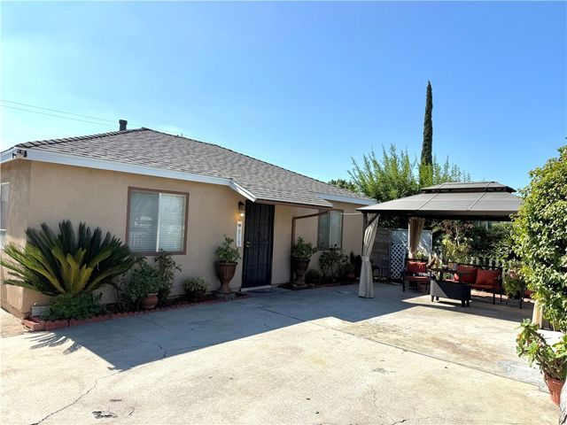 2306 Burkett, El Monte, CA 91732