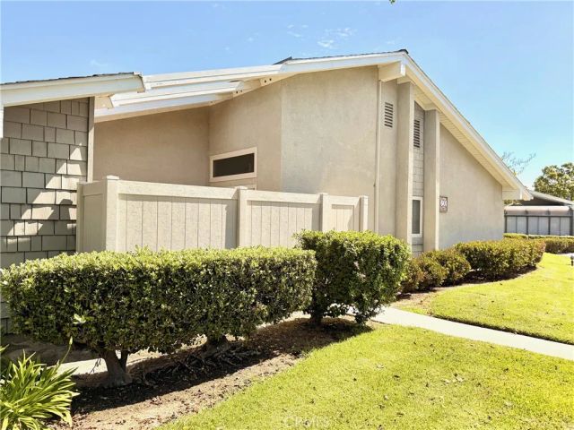 8645 Butte Circle 601E, Huntington Beach, CA 92646