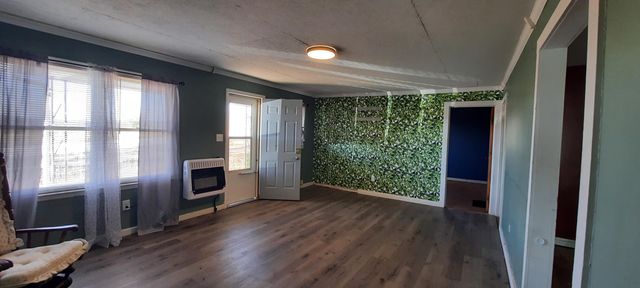 410 White Oak Road, London, KY 40741