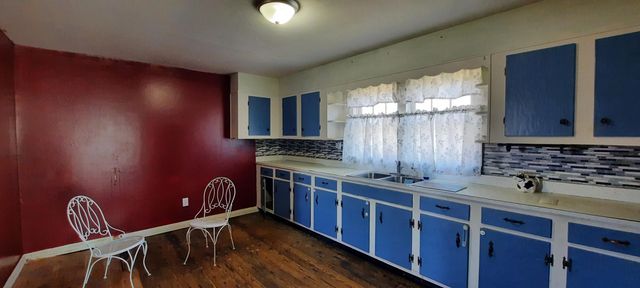 410 White Oak Road, London, KY 40741