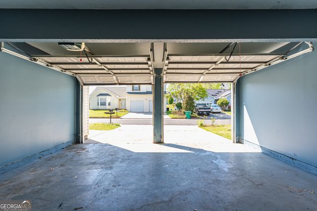 2554 Willenhall Way, Lithonia, GA 30058
