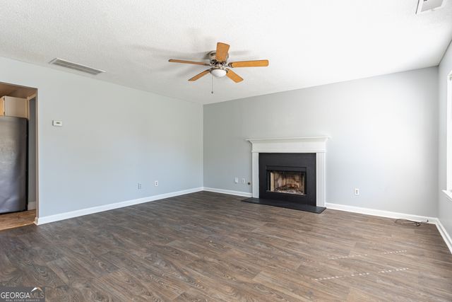2554 Willenhall Way, Lithonia, GA 30058