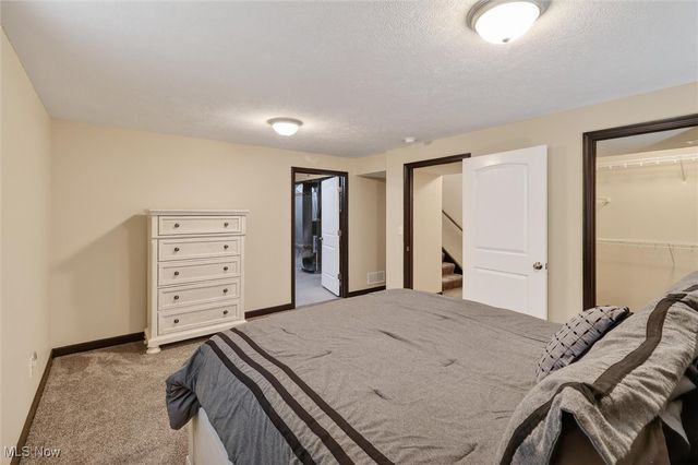 9389 Towpath Trail, Seville, OH 44273