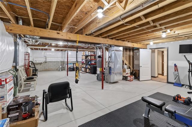 9389 Towpath Trail, Seville, OH 44273