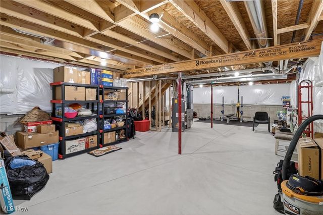 9389 Towpath Trail, Seville, OH 44273