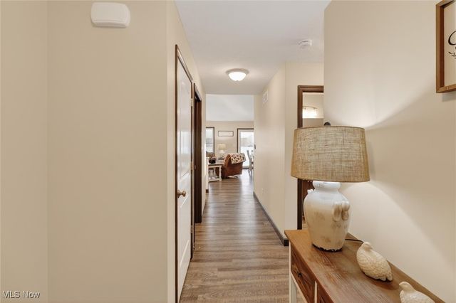 9389 Towpath Trail, Seville, OH 44273