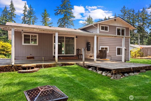 12808 Military Road E, Puyallup, WA 98374