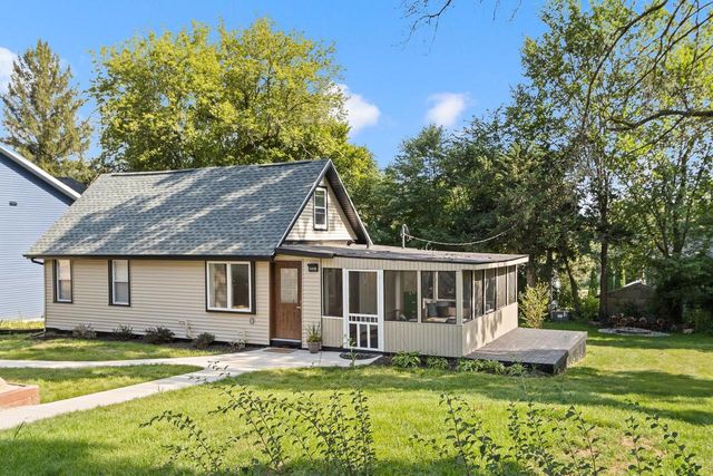1410 E Road Six, Edgerton, WI 53534