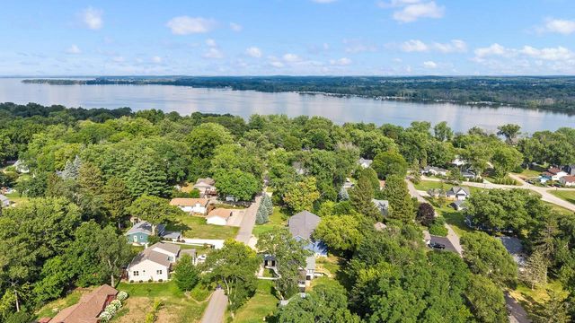 1410 E Road Six, Edgerton, WI 53534