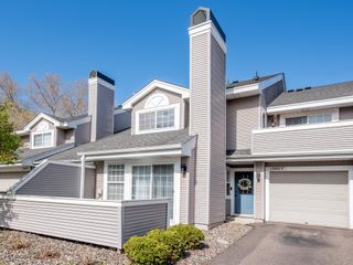 15805 24th Avenue N F, Plymouth, MN 55447