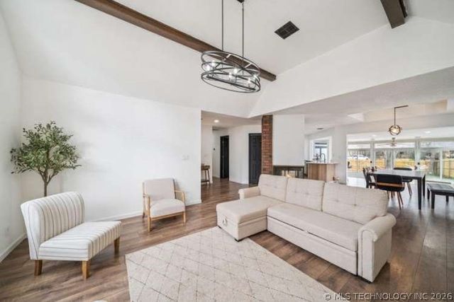 6331 S 90th East Court, Tulsa, OK 74133