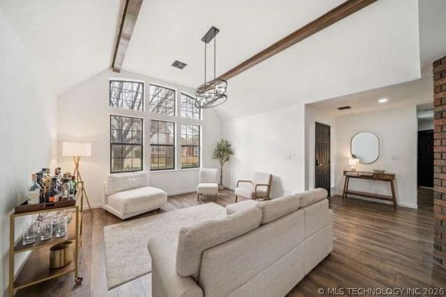 6331 S 90th East Court, Tulsa, OK 74133