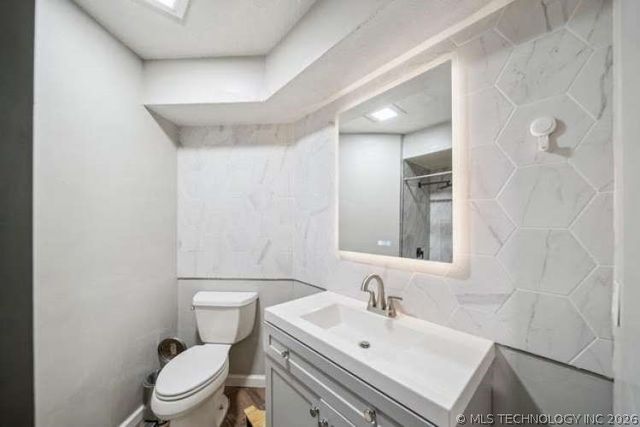 6331 S 90th East Court, Tulsa, OK 74133