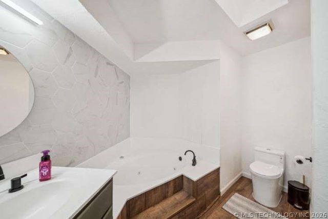 6331 S 90th East Court, Tulsa, OK 74133