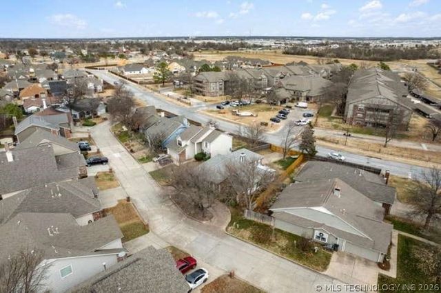 6331 S 90th East Court, Tulsa, OK 74133