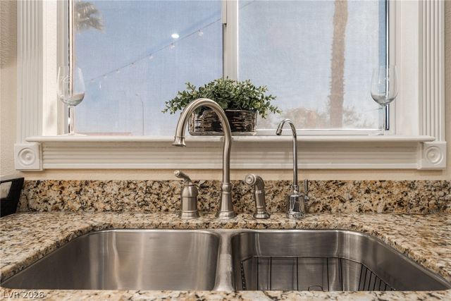 5830 Tipperary Street, Las Vegas, NV 89130