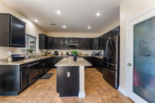 5830 Tipperary Street, Las Vegas, NV 89130