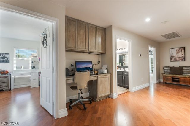 5830 Tipperary Street, Las Vegas, NV 89130